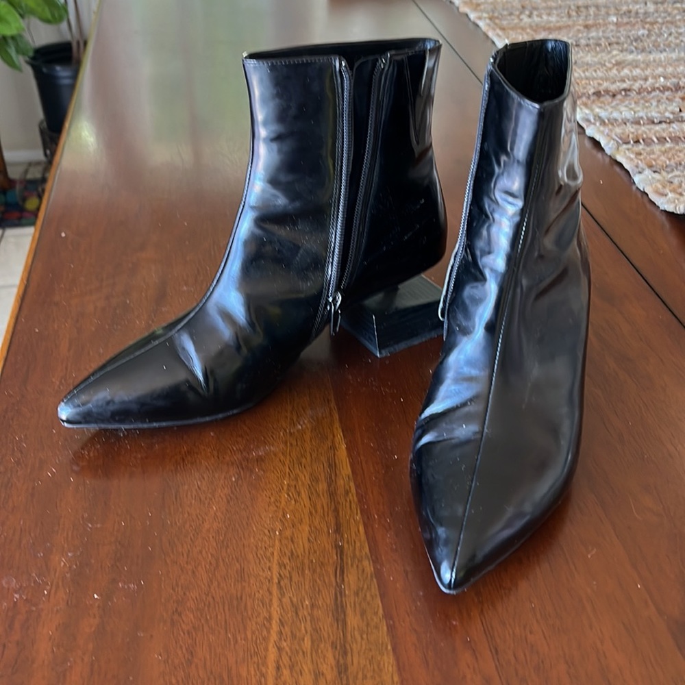 Jeffrey Campbell "gently" worn ankle boots. - Picture 5 of 5